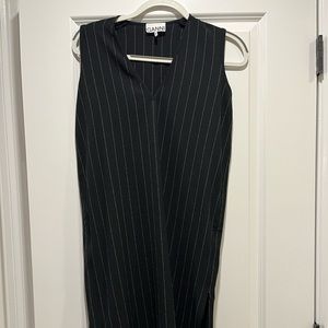 Ganni sleeveless v neck dress